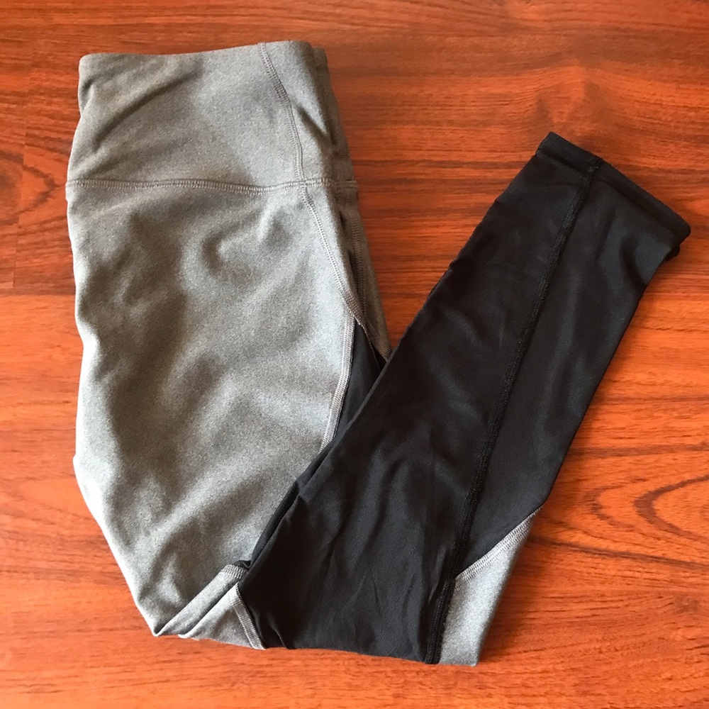 Umder Armour High-Waisted Compression Leggings